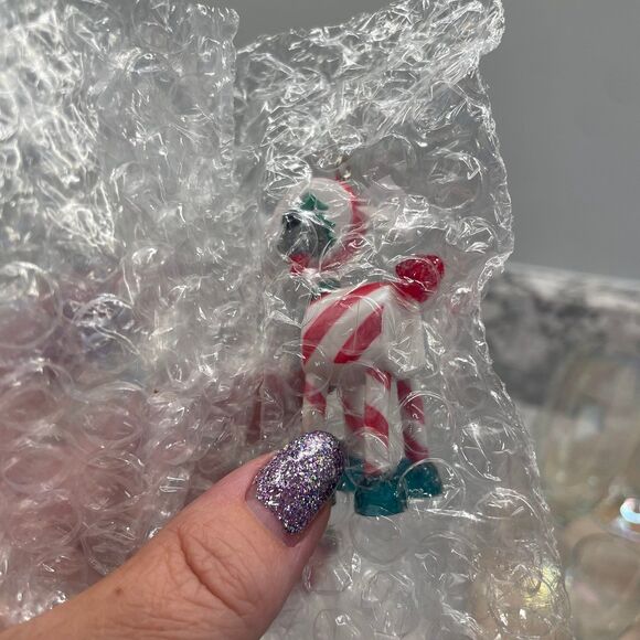 Hallmark NEW Peppermint Pup Christmas Tree Ornament 2007 - Picture 7 of 7